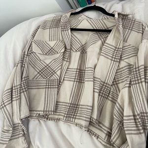 Oak and fort cropped flannel